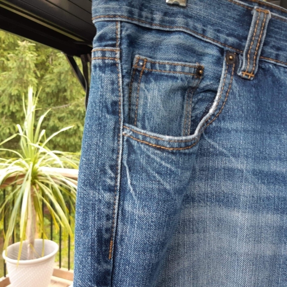 Bluenotes Men's Distressed Jeans - Picture 6 of 11